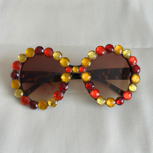 Iris Style - All over strass sunnies, tortoise shell frames